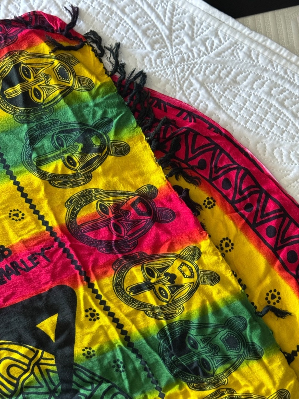 Bob Marly Sarong Beach wrap - Picture 3 of 7